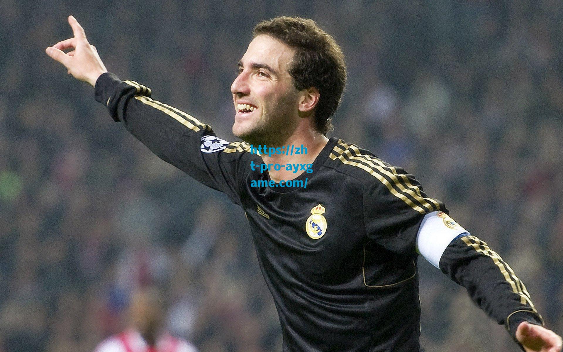 天空记者独家爆料，阿诺德自由身加盟皇家马德里，史上最昂贵免签引爆足坛