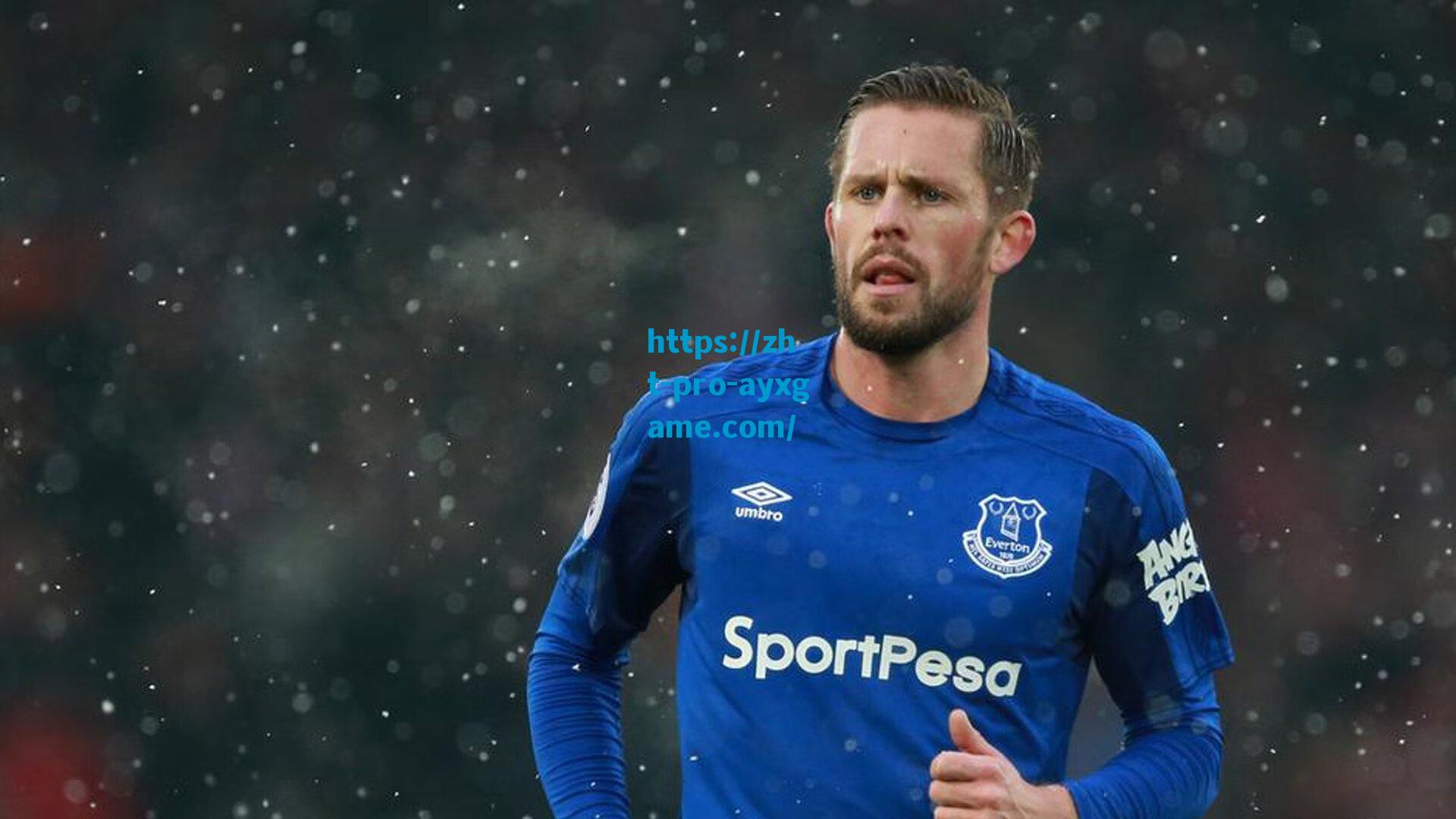 绿茵场外的温暖守望,揭秘马特乌斯·库尼亚与年长爱妻7年相伴的励志故事